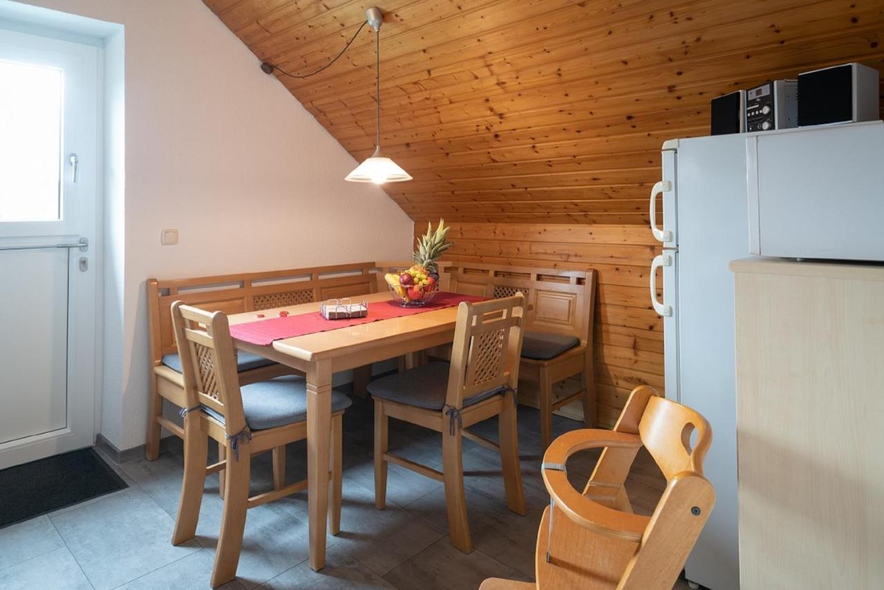 Ferienwohnung Am Eichholz Кобург Екстериор снимка